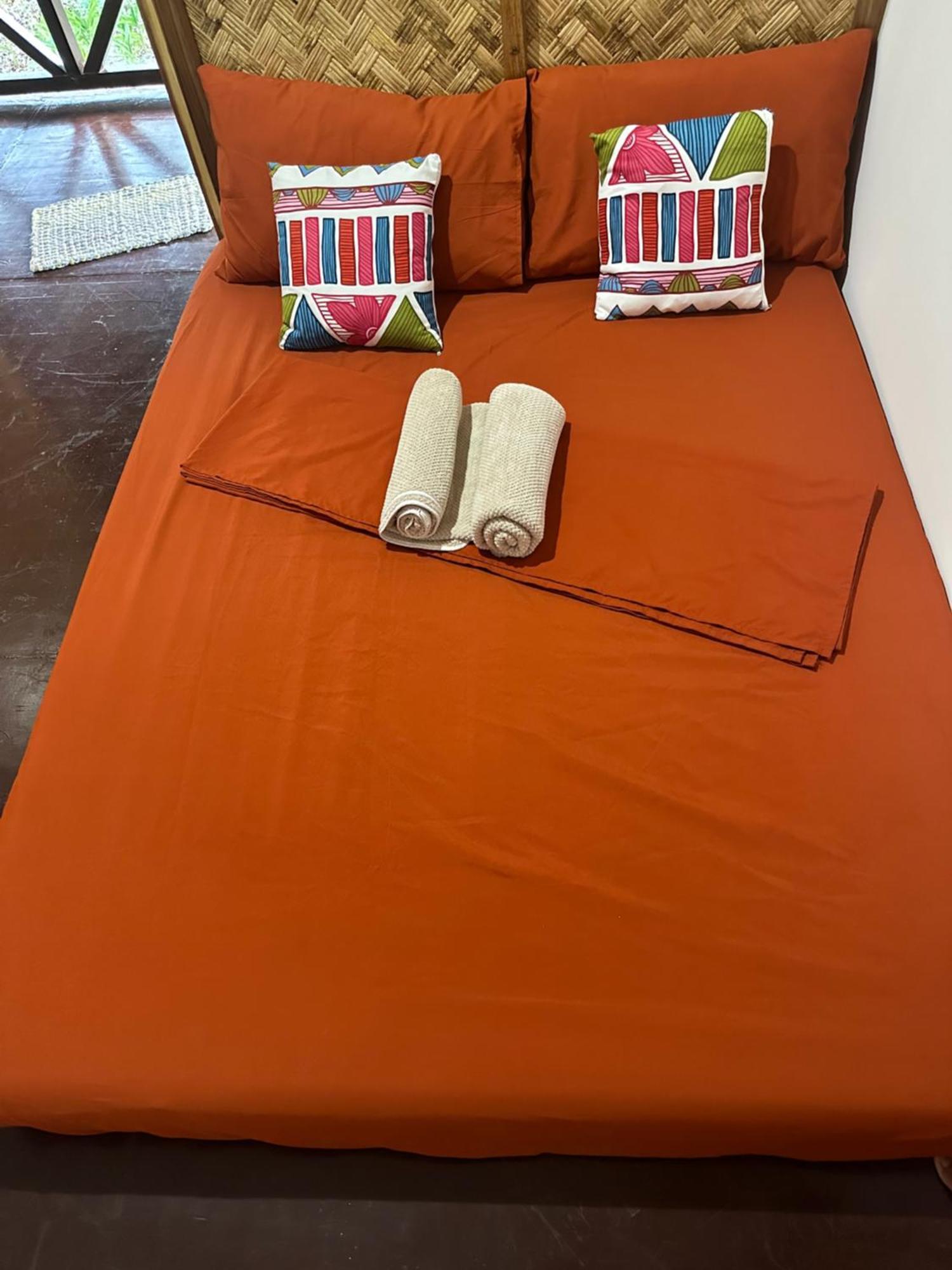 Отель Hiraya Camp Site - Free Use Of Scooter For Nipa Huts Эль-Нидо Экстерьер фото