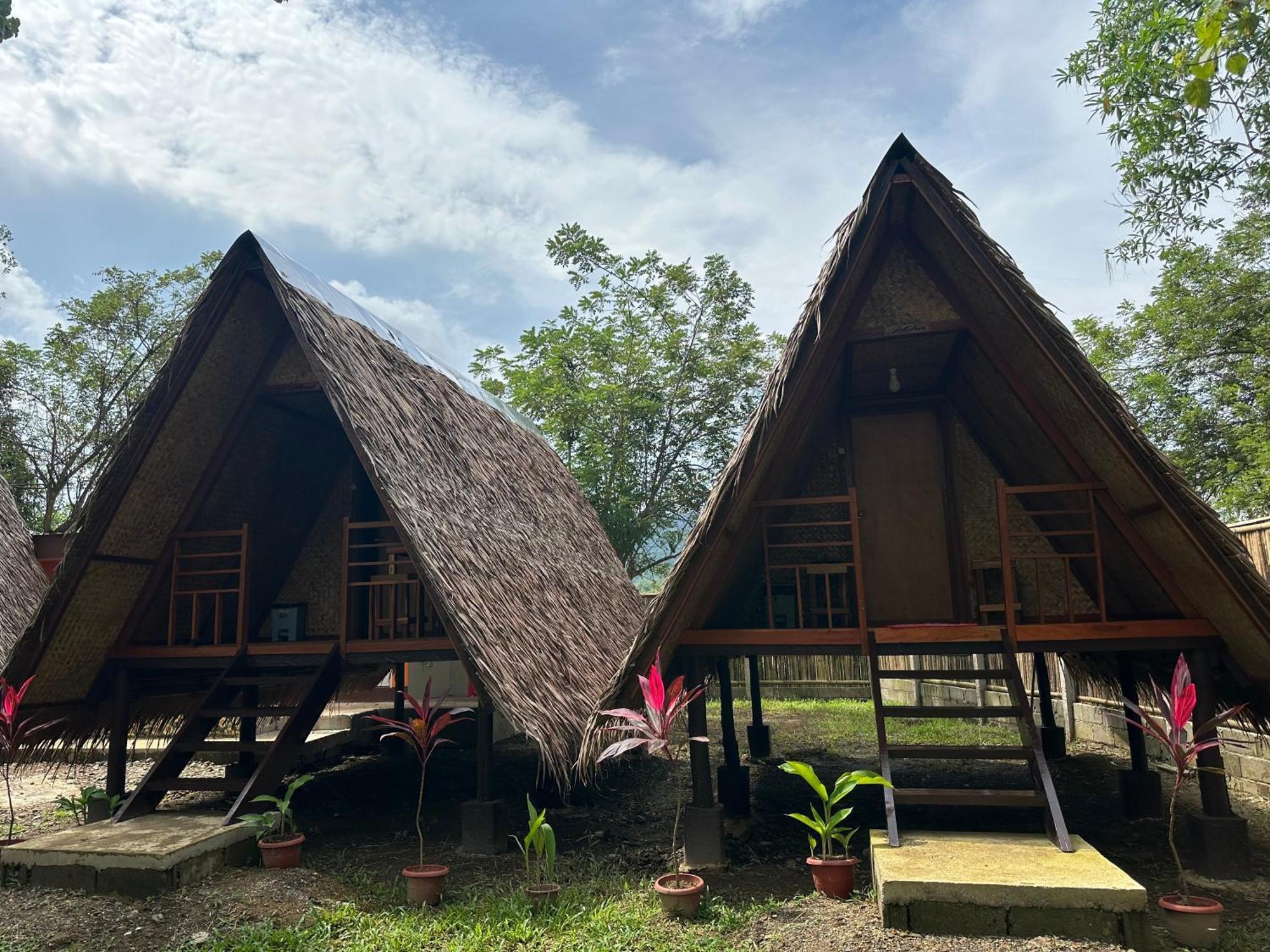 Отель Hiraya Camp Site - Free Use Of Scooter For Nipa Huts Эль-Нидо Экстерьер фото